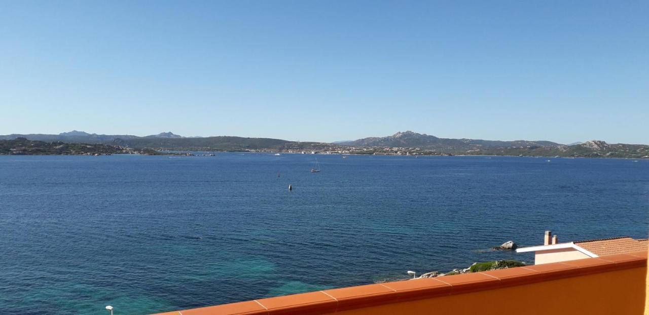 Appartamentino Panoramico...Con Finestra Sul Mare! Ла-Маддалена Екстер'єр фото