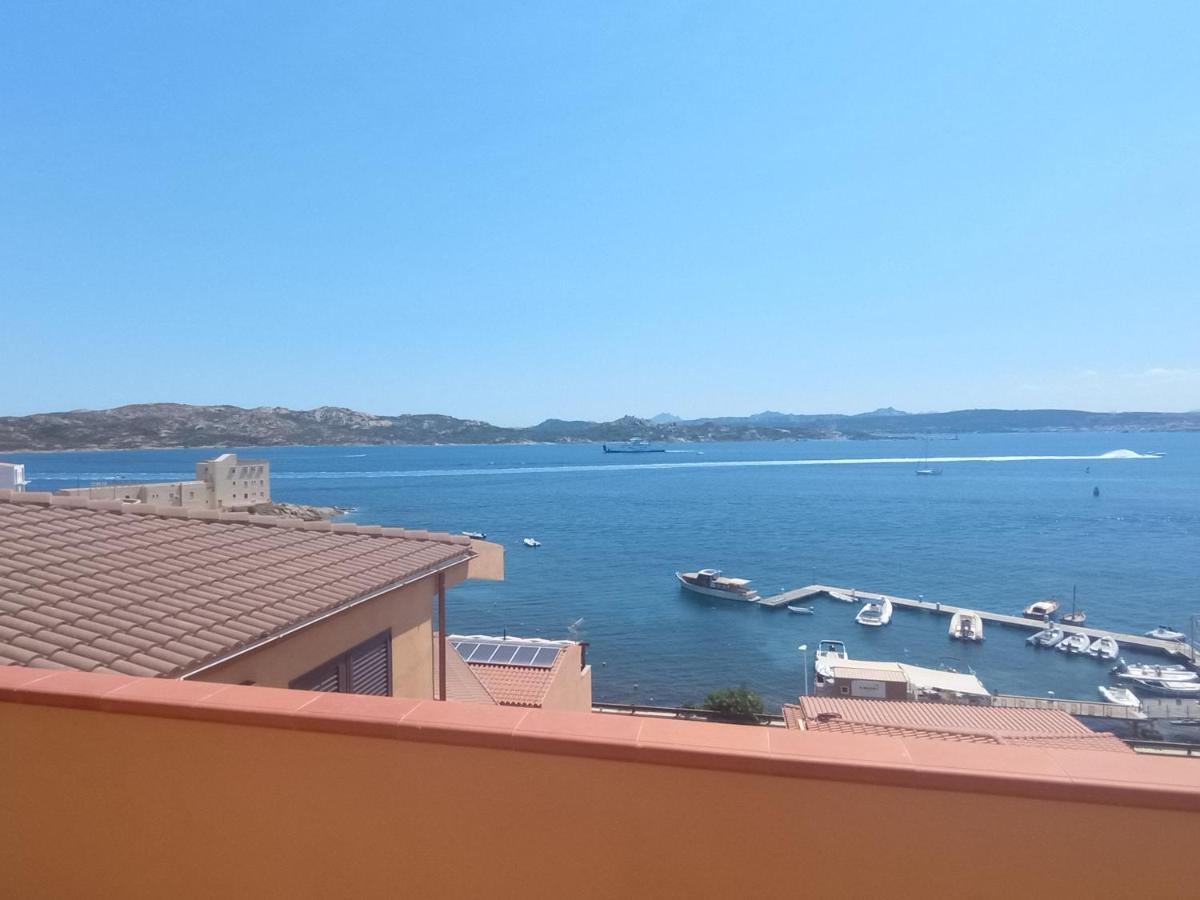Appartamentino Panoramico...Con Finestra Sul Mare! Ла-Маддалена Екстер'єр фото